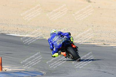 media/Jan-08-2022-SoCal Trackdays (Sat) [[1ec2777125]]/Turn 10 (2pm)/